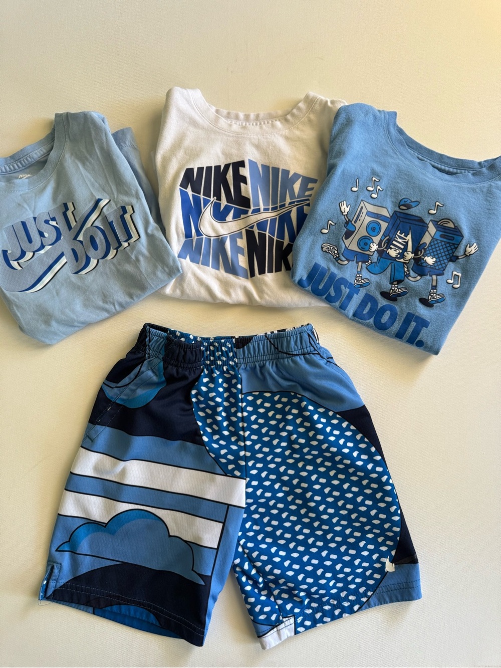 ✨Kids Nike Boys Blue & White Shirt/ Short Bundle [6/7]✨